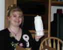 Liz opening Meg's gift (Candle)-800.jpg (53868 bytes)